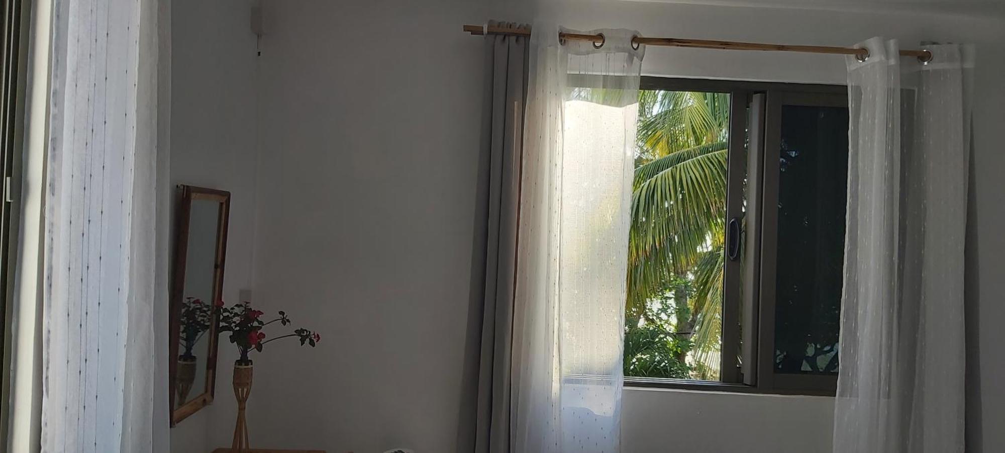 Residence Au Bout Du Morne 르몬 외부 사진